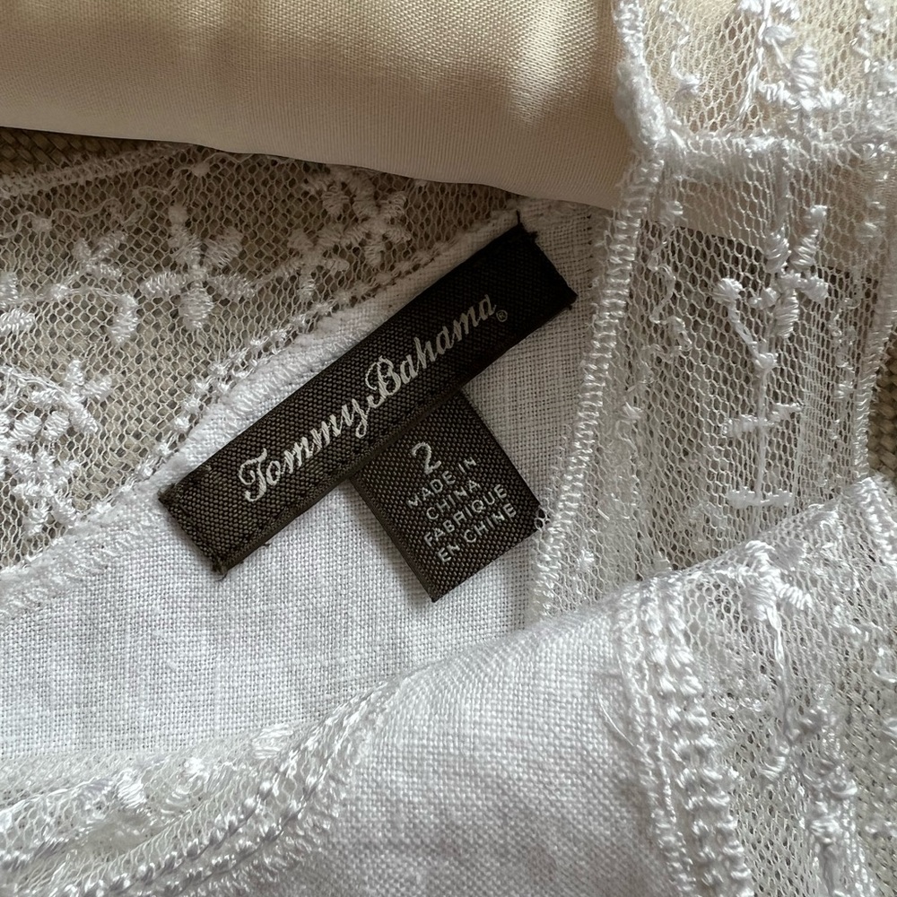 Tommy Bahama 100% Linen white dress with lace trim. Size 2 - Picture 3 of 5